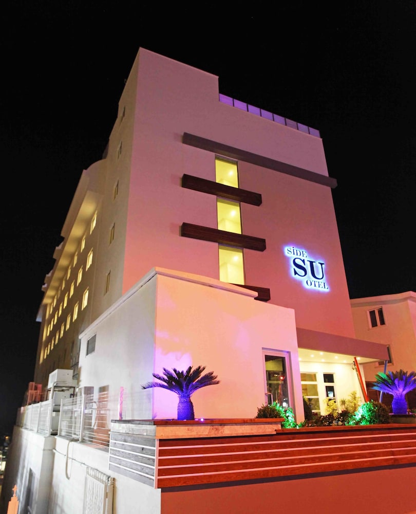 Side Su Hotel — Hotel building in Side
