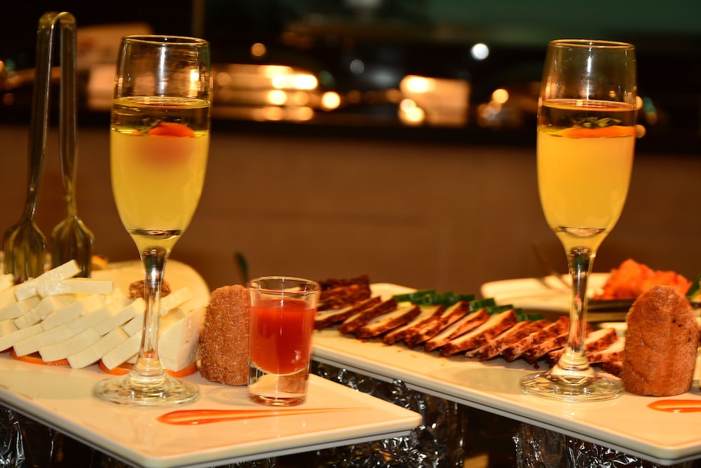 Side Su Hotel — Restaurant & bars in Side