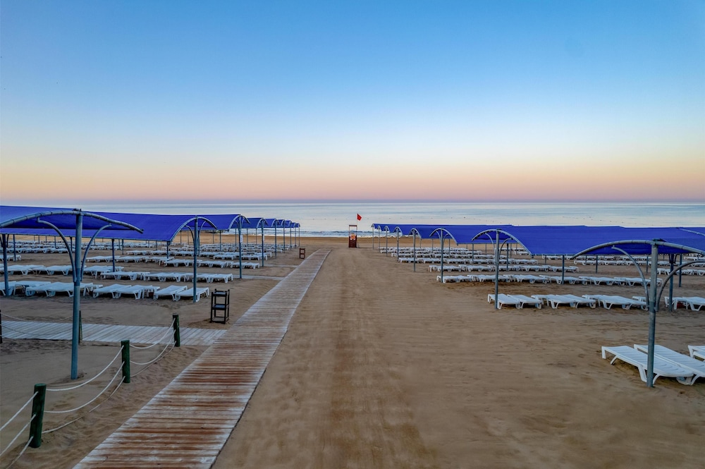 Trendy Aspendos Beach - All Inclusive — Beach in Side