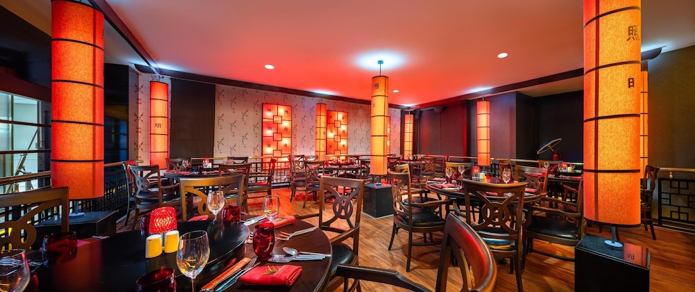 Trendy Aspendos Beach - All Inclusive — Restaurant & bars in Side