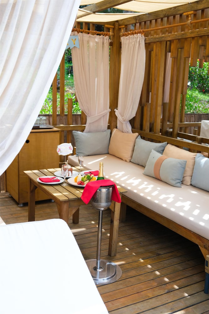 Trendy Aspendos Beach - All Inclusive — Restaurant & bars in Side