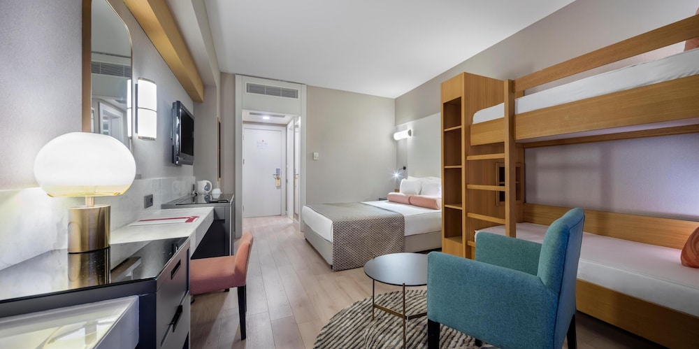 Trendy Aspendos Beach - All Inclusive — Hotel rooms in Side