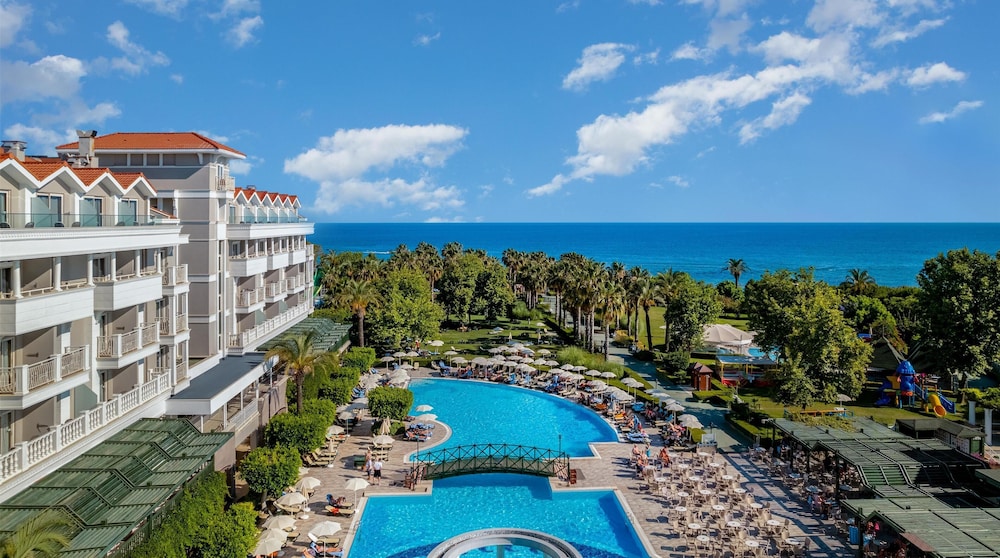 Trendy Aspendos Beach - All Inclusive — Swimming pool in Side
