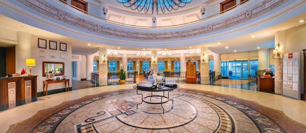 Trendy Aspendos Beach - All Inclusive — Hotel building in Side