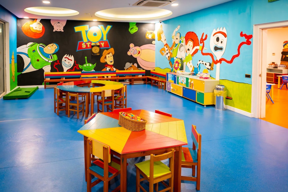 Oz Hotels Side Premium — Attractions for children in Evrenseki