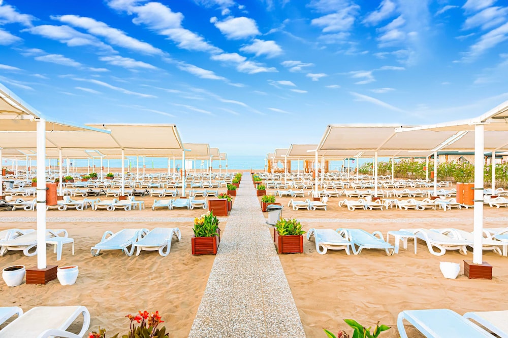 Oz Hotels Side Premium — Beach in Evrenseki