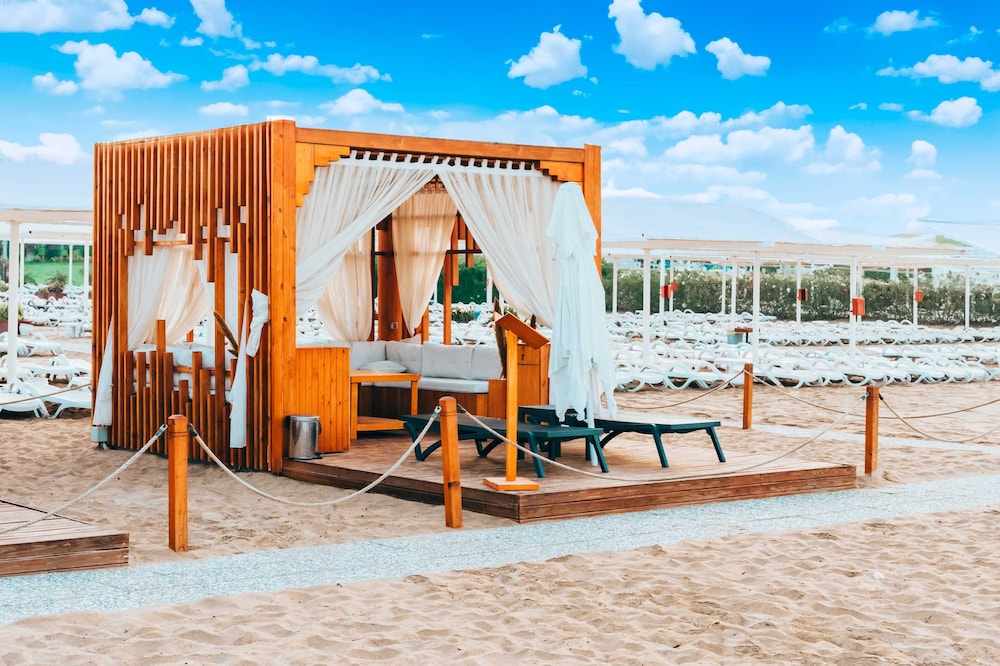Oz Hotels Side Premium — Beach in Evrenseki