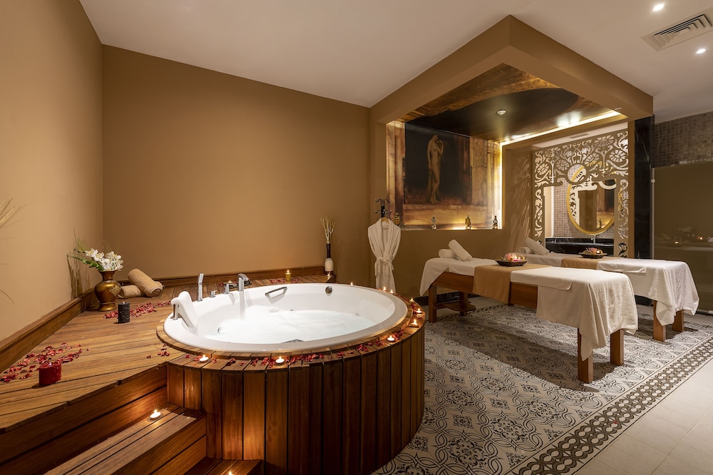 Oz Hotels Side Premium — Spa in Evrenseki
