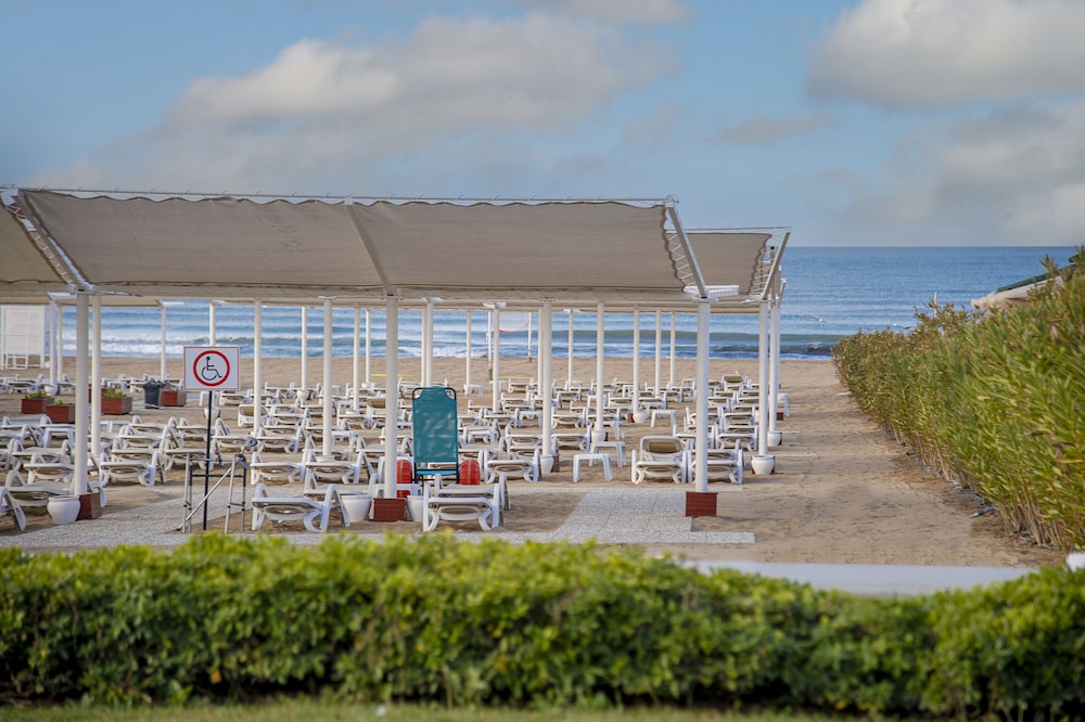 Oz Hotels Side Premium — Beach in Evrenseki
