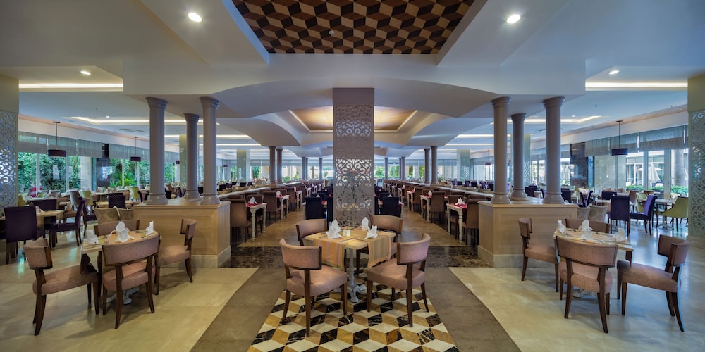 Trendy Verbena Beach - All Inclusive — Restaurant & bars in Side