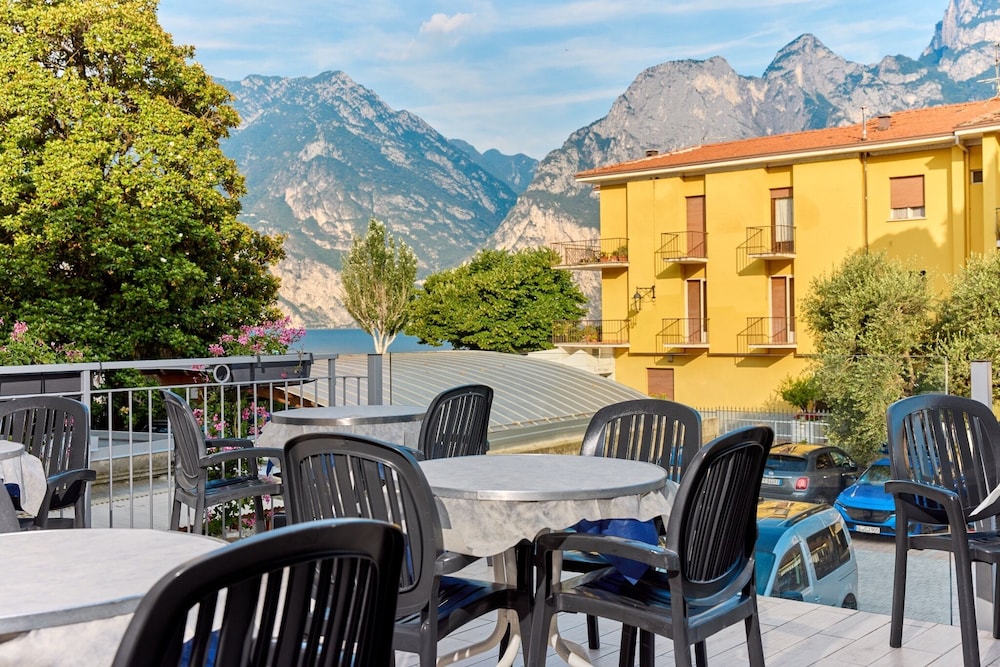 Hotel Geier — Restaurant & bars in Torbole, Trentino-Alto Adige