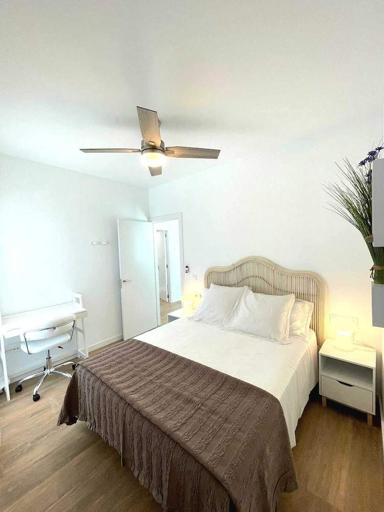 Serena Holiday Homes by LIVVO — Hotel rooms in Playa Blanca, Canary Islands