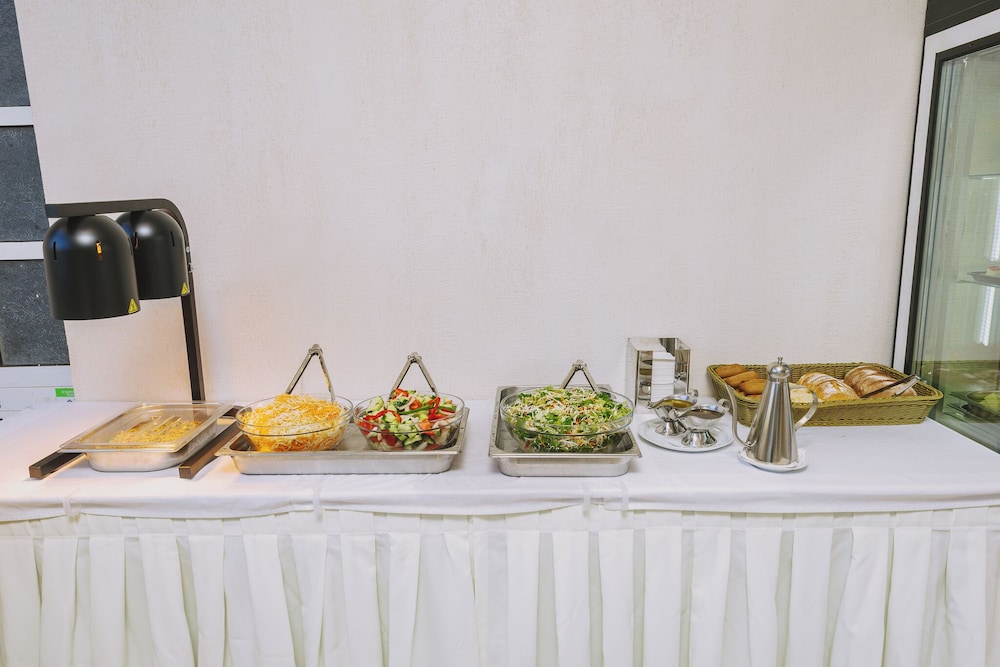 Aegean View Hotel — Restaurant & bars in Rethymnon