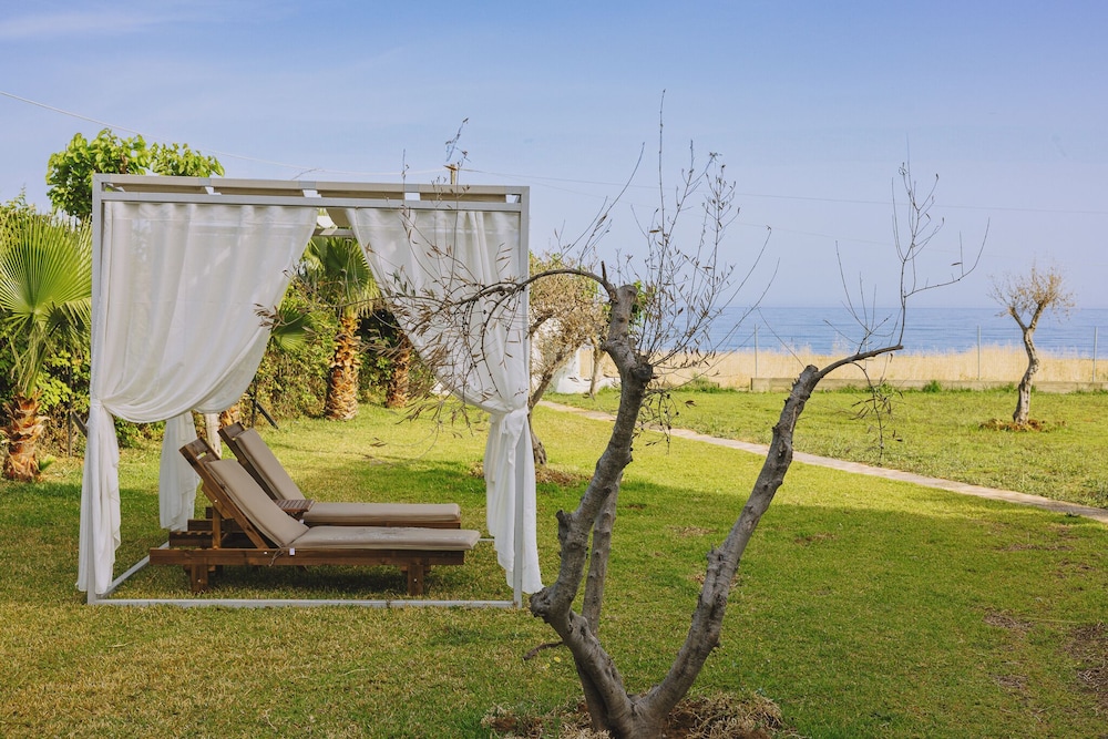 Aegean View Hotel — Beach in Rethymnon