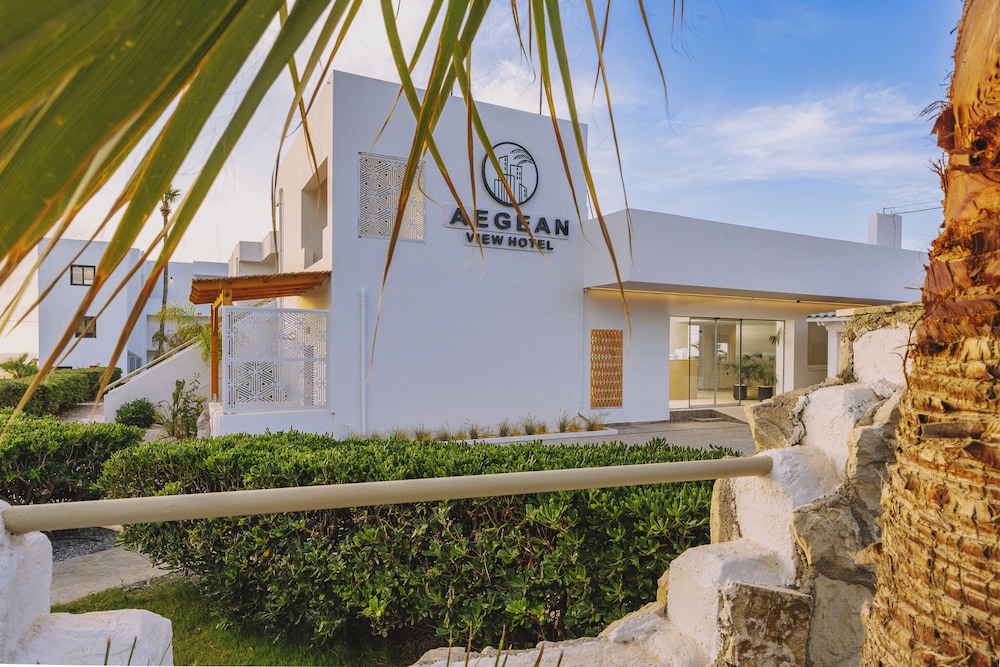 Aegean View Hotel — Hotel building in Rethymnon