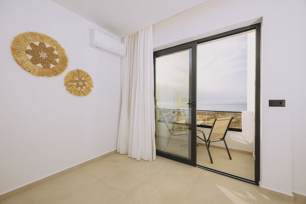Aegean View Hotel — Hotel rooms in Rethymnon