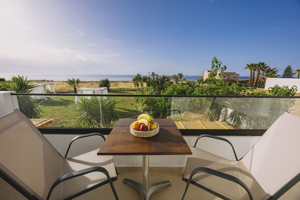 Aegean View Hotel — Beach in Rethymnon