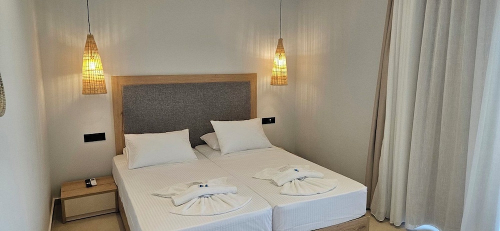 Aegean View Hotel — Hotel rooms in Rethymnon
