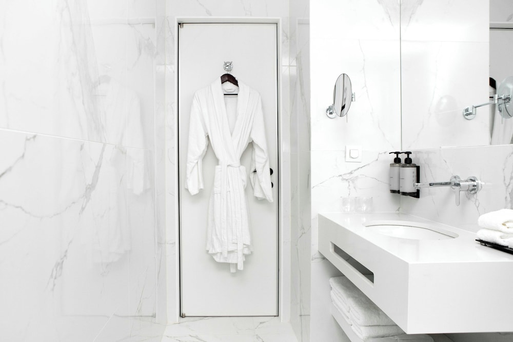 Luwian Athens Boutique Hotel — Hotel rooms in Athens, Attica