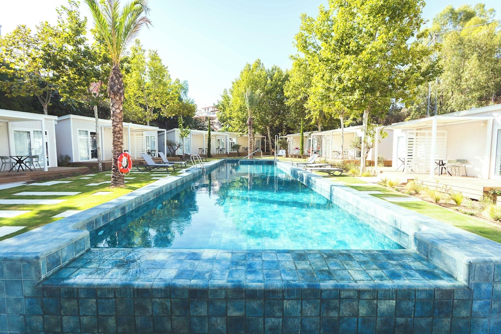 Costa del Sol Glamping Village Fuengirola — Swimming pool in Fuengirola, Andalusia