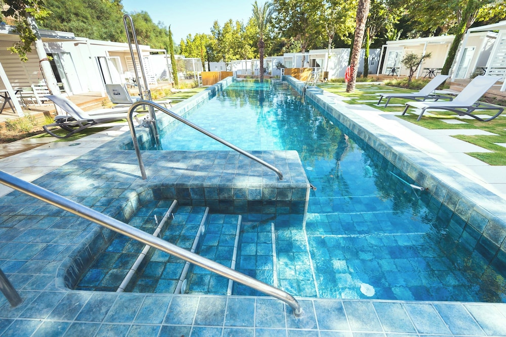 Costa del Sol Glamping Village Fuengirola — Swimming pool in Fuengirola, Andalusia