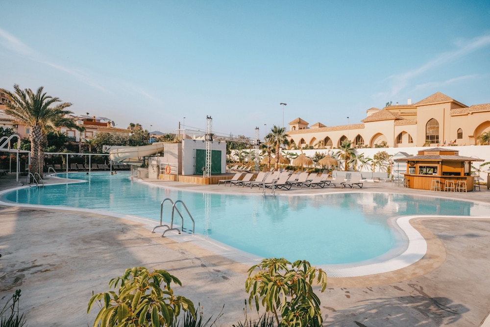 Costa del Sol Glamping Village Fuengirola — Swimming pool in Fuengirola, Andalusia
