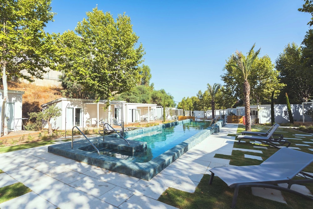 Costa del Sol Glamping Village Fuengirola — Swimming pool in Fuengirola, Andalusia