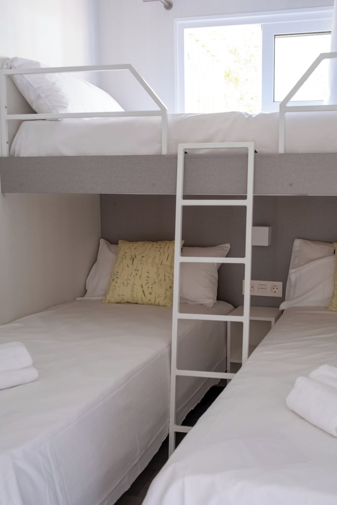 Costa del Sol Glamping Village Fuengirola — Hotel rooms in Fuengirola, Andalusia