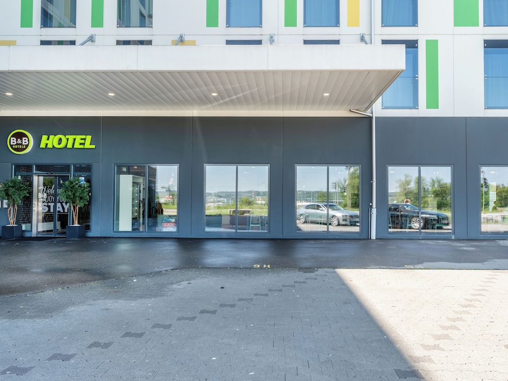 B&B Hotel Zürich Airport Rümlang — Main photo in Rümlang, Zurich