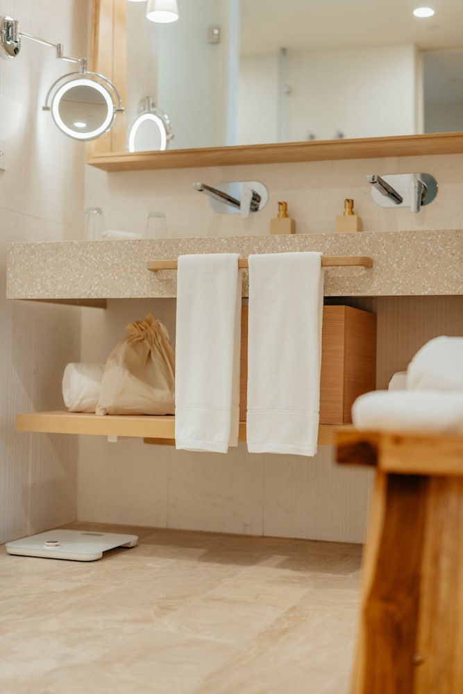 JOIA Aruba by Iberostar — Hotel rooms in Oranjestad, Aruba