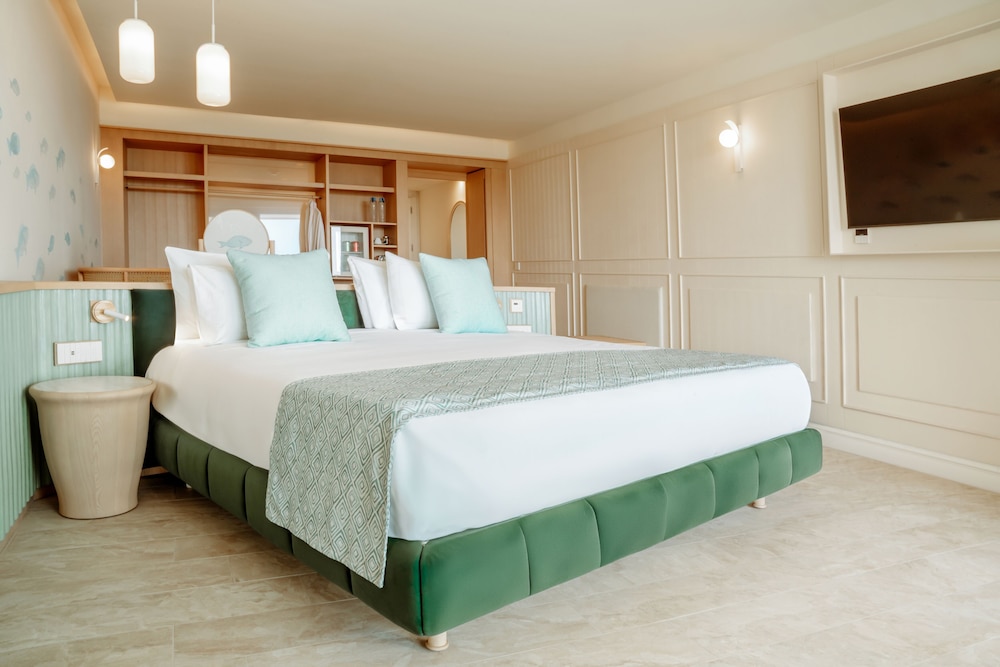 JOIA Aruba by Iberostar — Hotel rooms in Oranjestad, Aruba