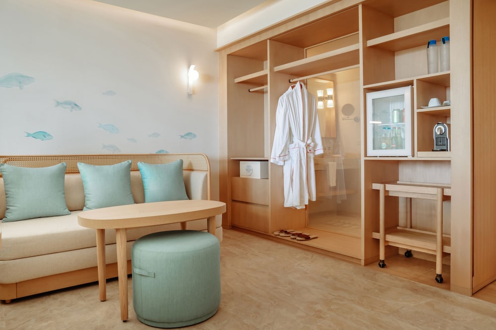 JOIA Aruba by Iberostar — Hotel rooms in Oranjestad, Aruba