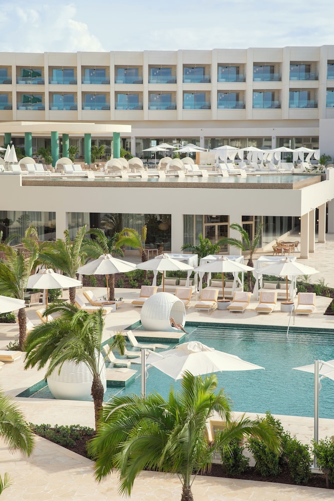 JOIA Aruba by Iberostar — Swimming pool in Oranjestad, Aruba