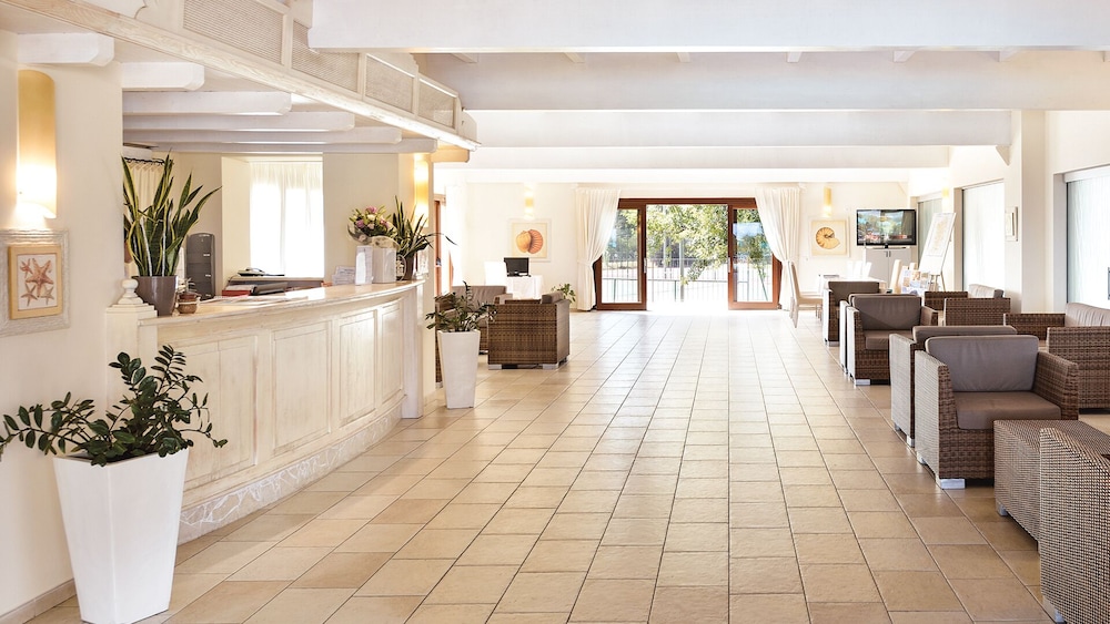 Hotel Club Cala Fiorita — Hotel building in Budoni, Sardinia