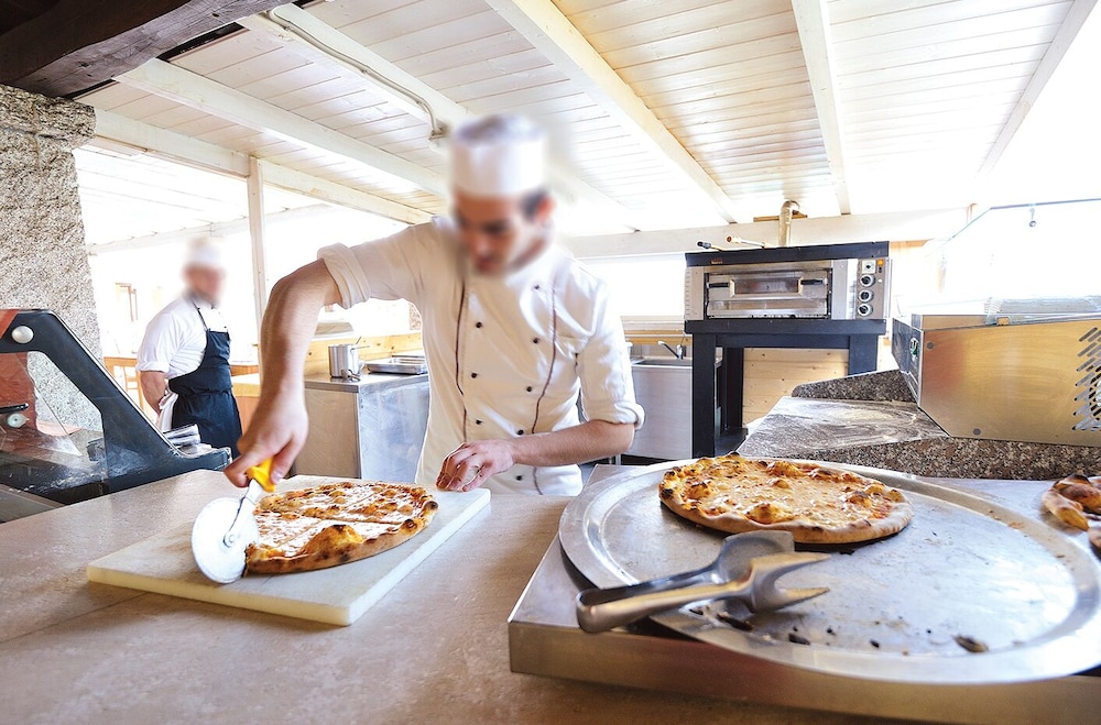 Hotel Club Cala Fiorita — Restaurant & bars in Budoni, Sardinia