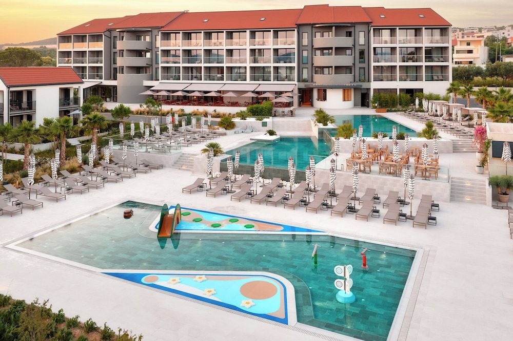 Sveti Filip i Jakov (5 dni) w Molum Hotel & Residences z Gdańska