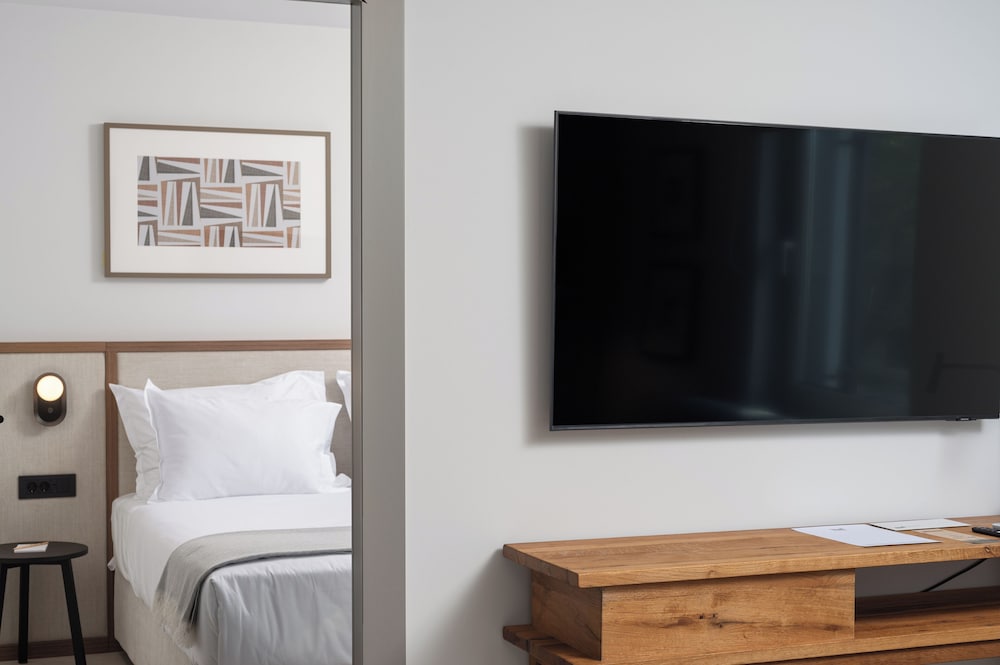 Molum Hotel & Residences — Hotel rooms in Sveti Filip i Jakov, Zadar