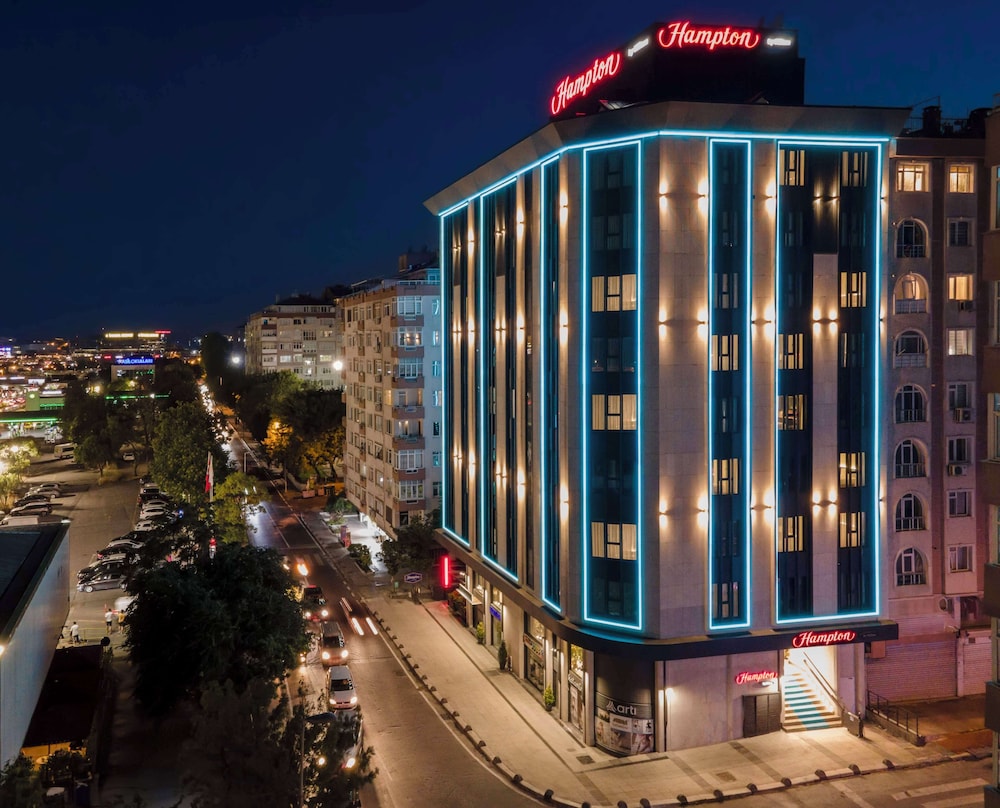 Hampton By Hilton Istanbul Merter — Hotel building in Istanbul, Istanbul