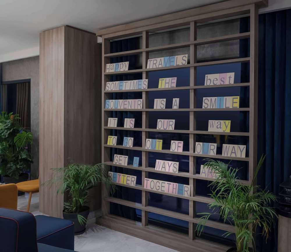 Hampton By Hilton Istanbul Merter — Hotel building in Istanbul, Istanbul
