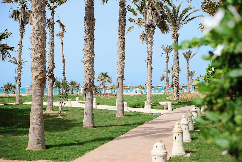 Iberostar Selection Eolia Djerba — Beach in Midoun, Medenine