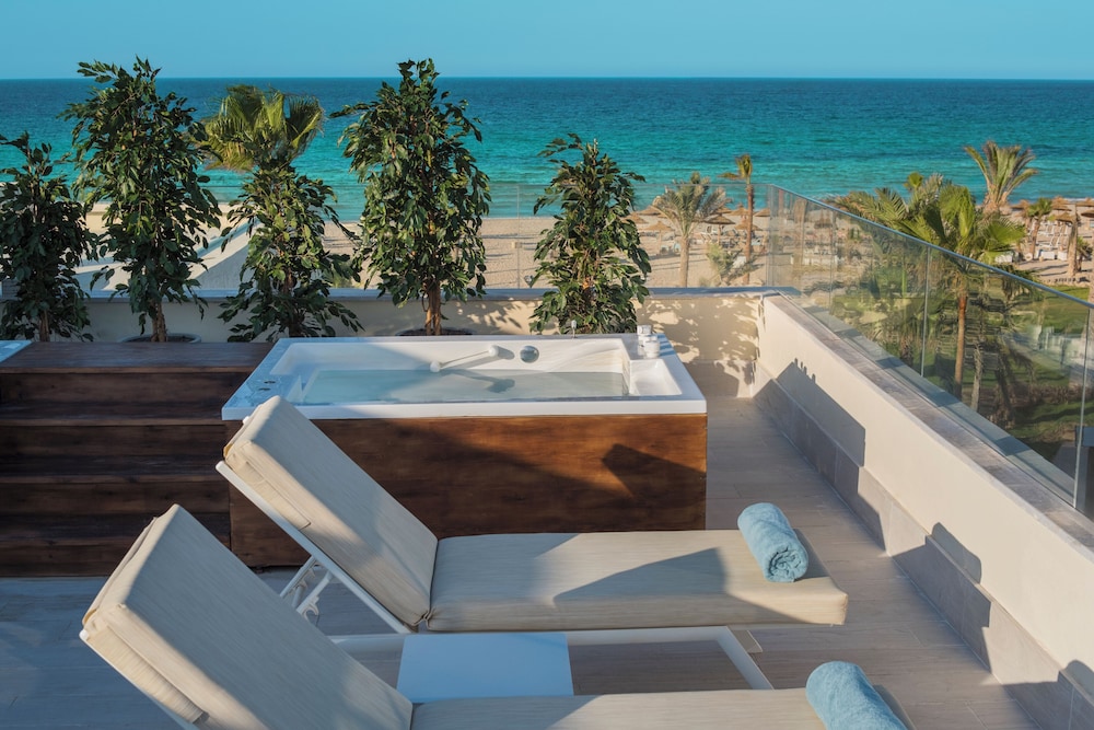 Iberostar Selection Eolia Djerba — Spa in Midoun, Medenine