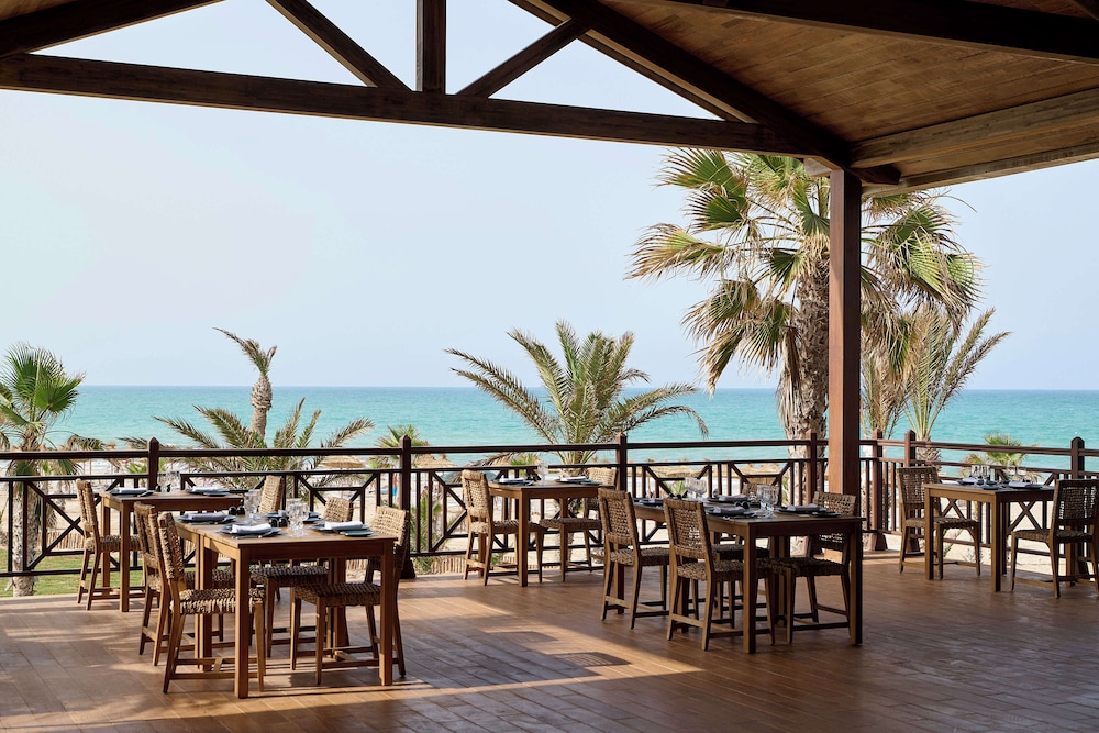 Iberostar Selection Eolia Djerba — Restaurant & bars in Midoun, Medenine