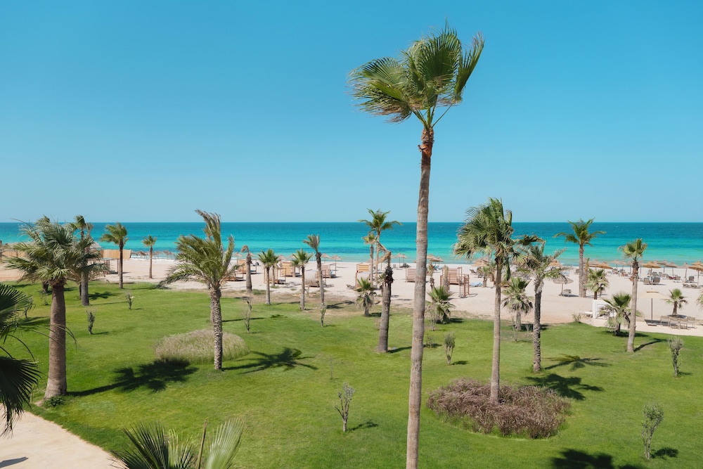 Iberostar Selection Eolia Djerba — Beach in Midoun, Medenine