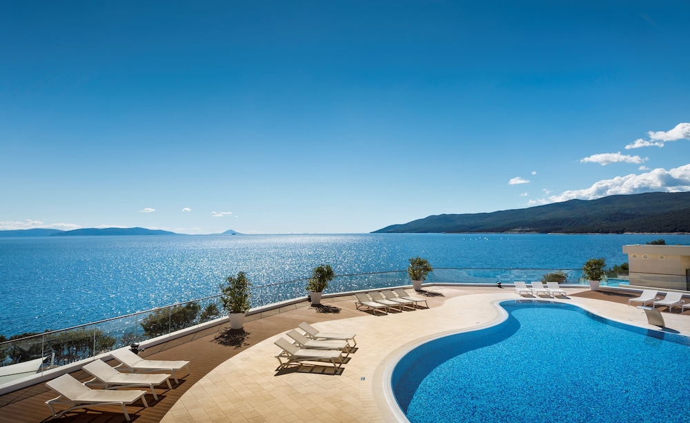 Valamar Bellevue Resort - All Inclusive — Pool in Labin, Istria
