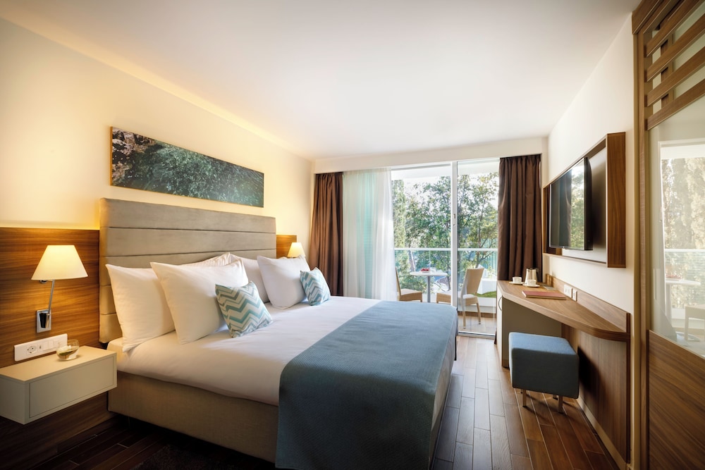 Valamar Bellevue Resort - All Inclusive — Rooms in Labin, Istria