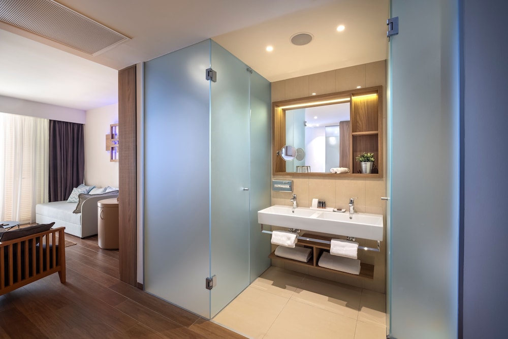 Valamar Bellevue Resort - All Inclusive — Rooms in Labin, Istria