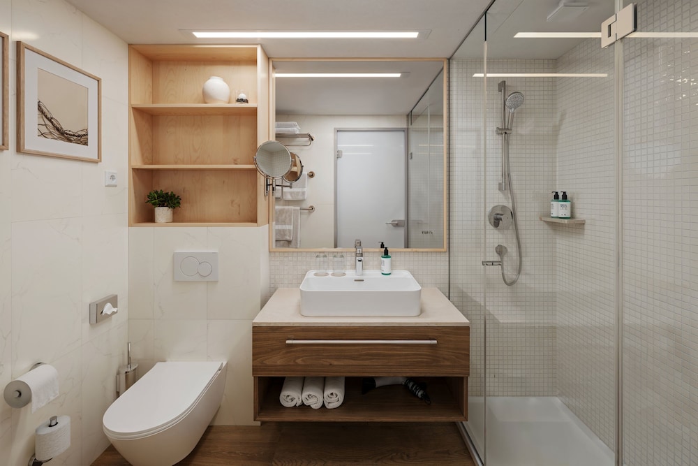 Valamar Bellevue Resort - All Inclusive — Rooms in Labin, Istria