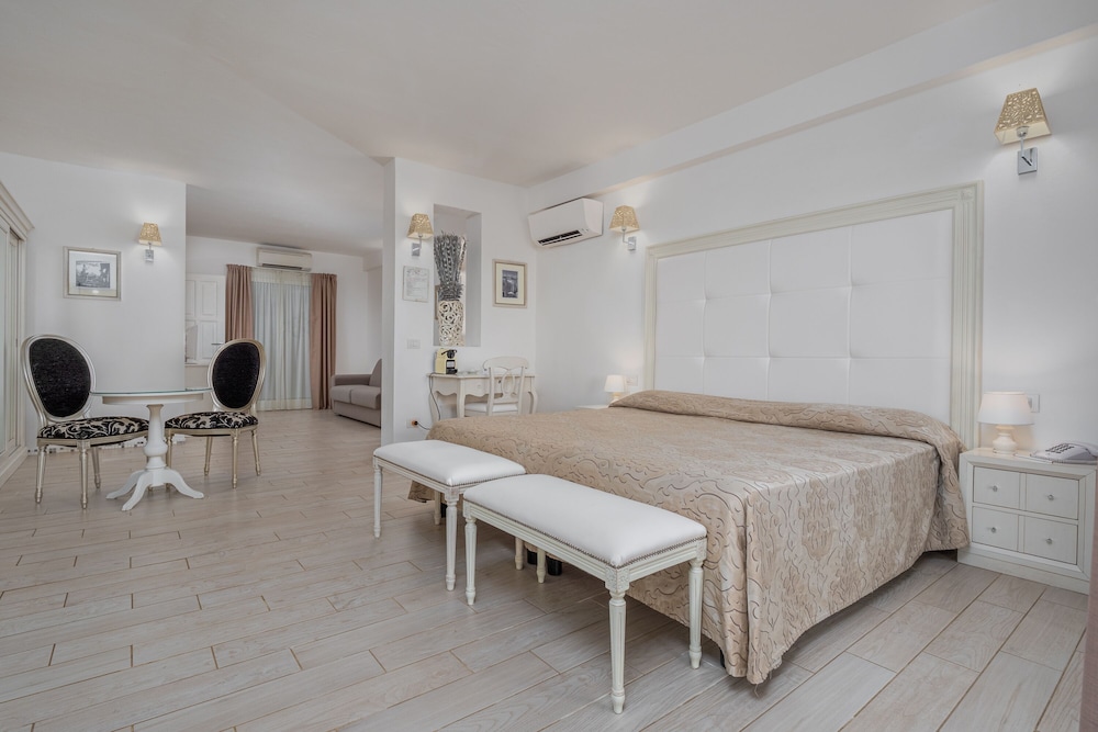 The Pelican Beach Resort & SPA - Adults Only — Hotel rooms in Olbia, Sardinia
