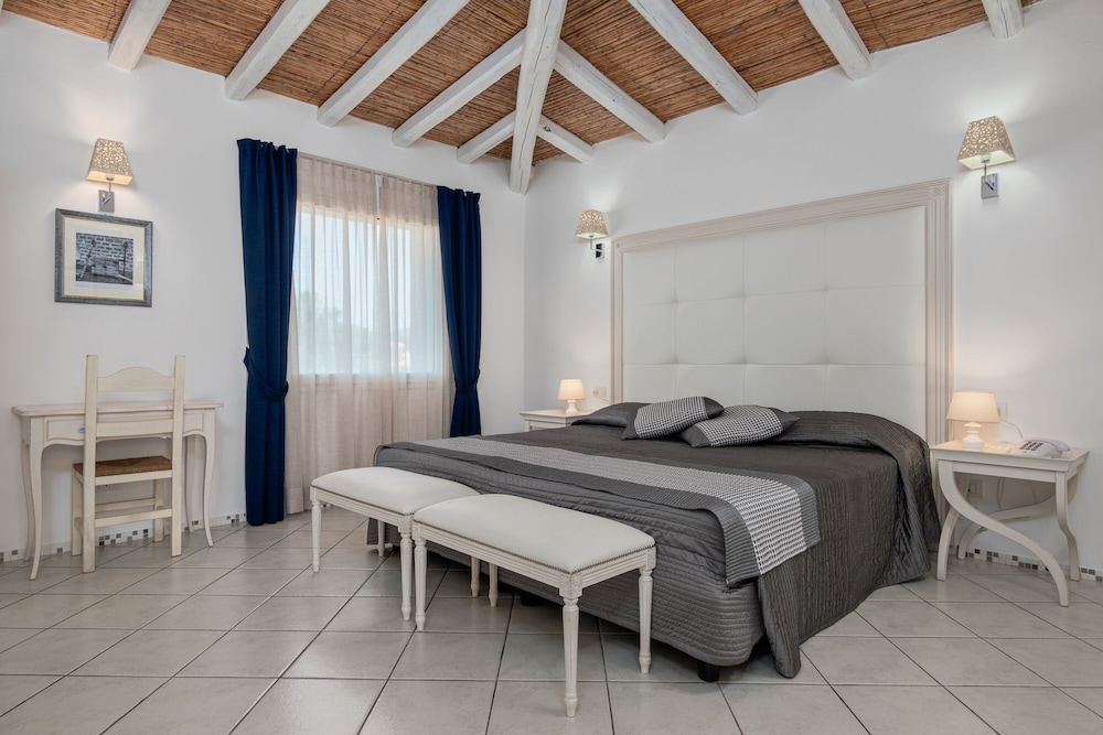 The Pelican Beach Resort & SPA - Adults Only — Hotel rooms in Olbia, Sardinia