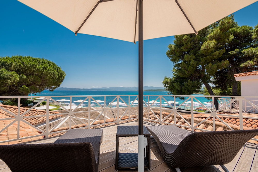The Pelican Beach Resort & SPA - Adults Only — Beach in Olbia, Sardinia